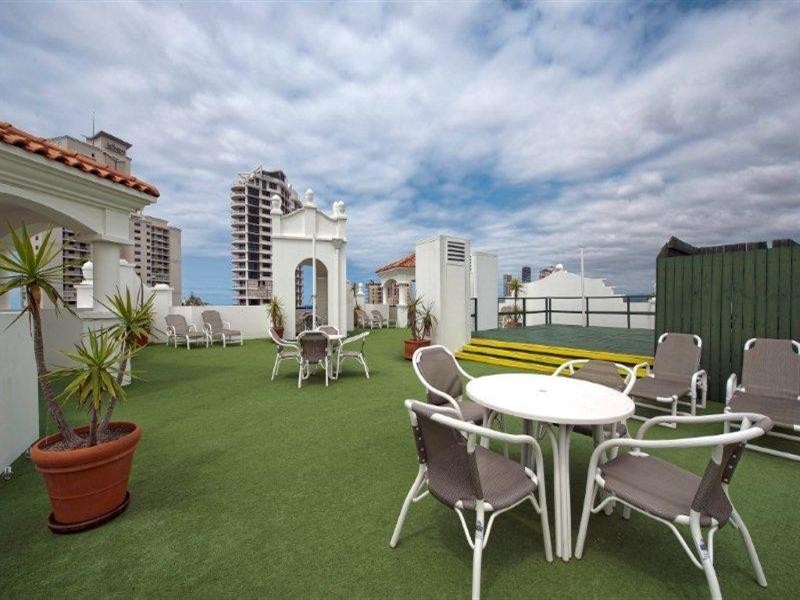 9 Beach Parade, Surfers Paradise QLD 4217