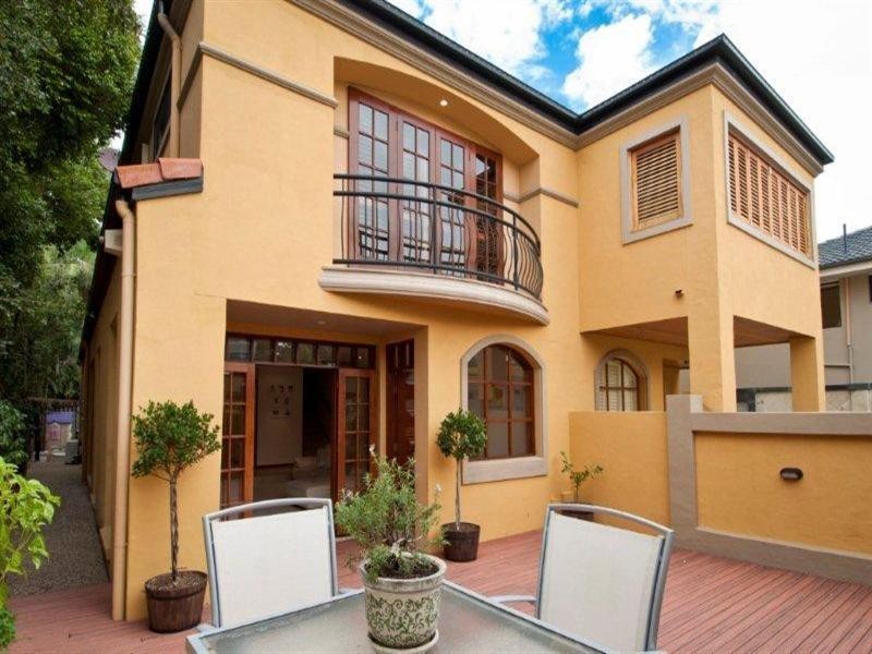 46 Cronin Avenue, Main Beach QLD 4217