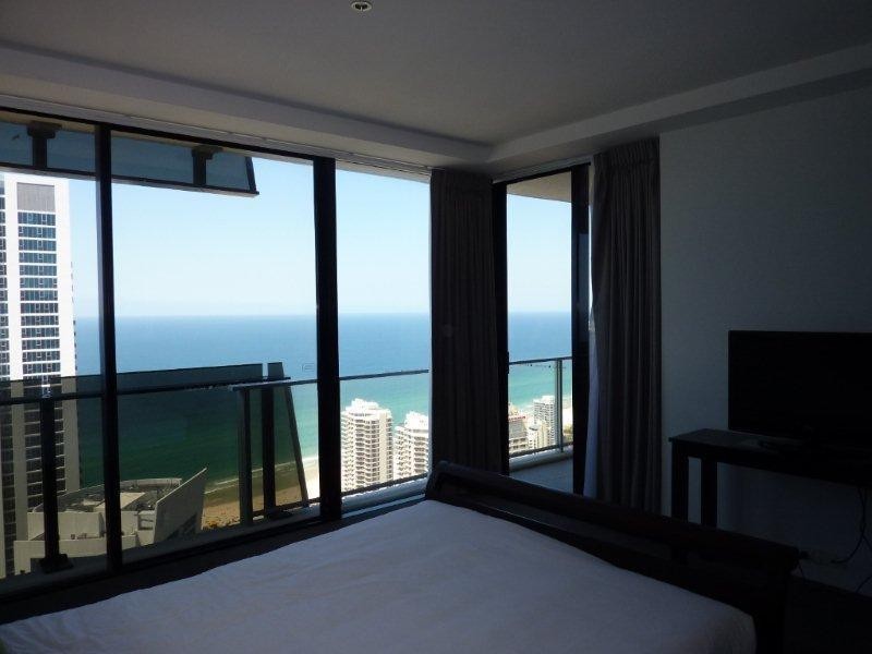9 Ferny Avenue, Surfers Paradise QLD 4217