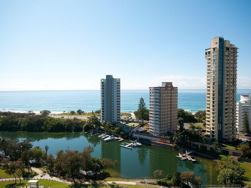 2 Admiralty Drive, Surfers Paradise QLD 4217