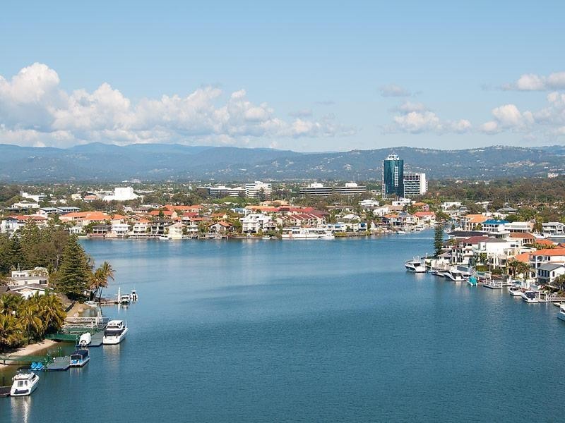 2 Admiralty Drive, Surfers Paradise QLD 4217