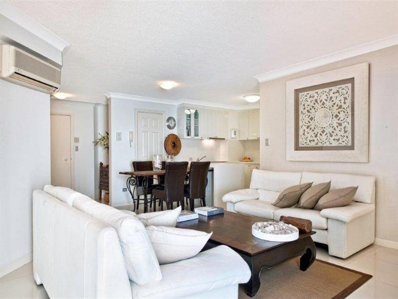 100 Cotlew Street East, Southport QLD 4215