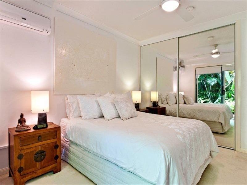 100 Cotlew Street East, Southport QLD 4215