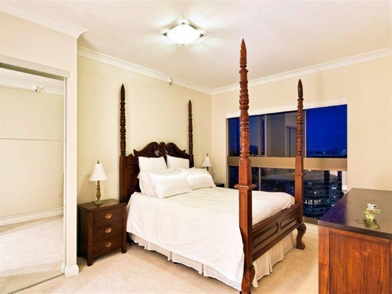 2 Admiralty Drive, Surfers Paradise QLD 4217