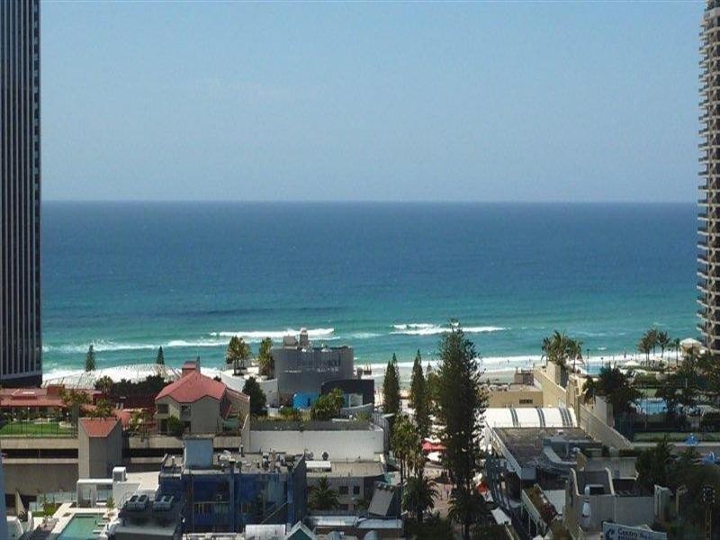 9 Ferny Avenue, Surfers Paradise QLD 4217