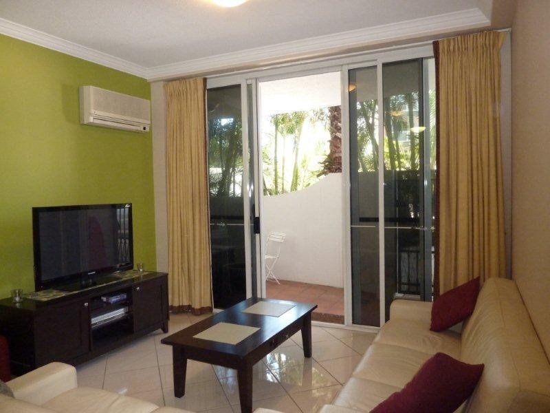 9 Beach Parade, Surfers Paradise QLD 4217