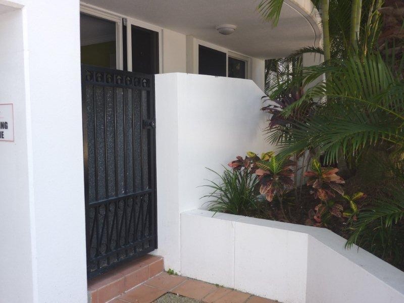 9 Beach Parade, Surfers Paradise QLD 4217