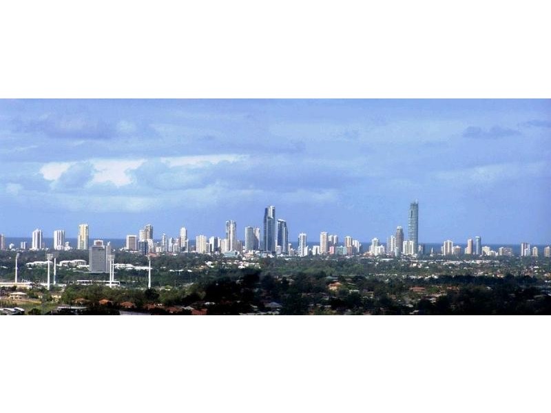 Highland Park QLD 4211