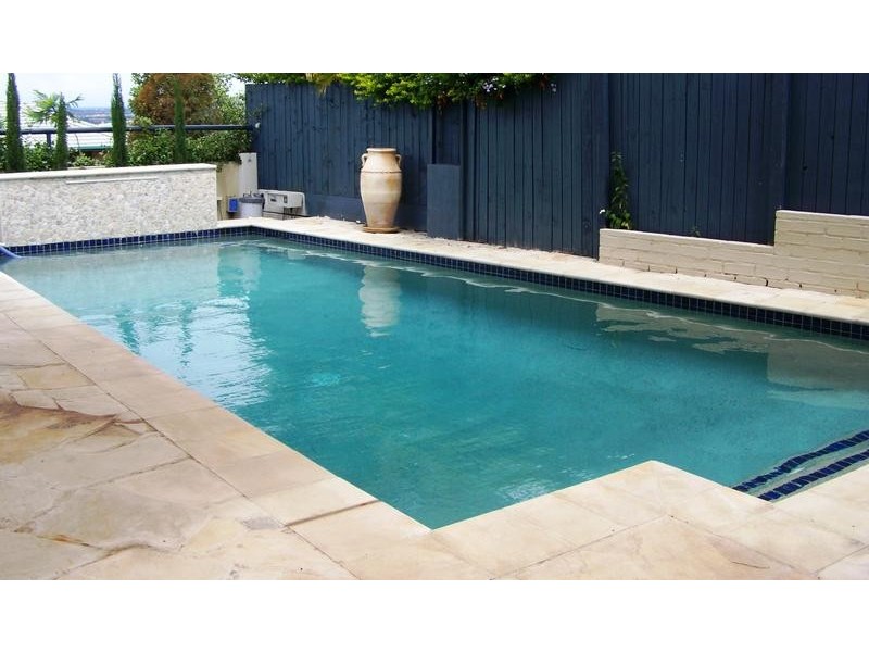 Highland Park QLD 4211