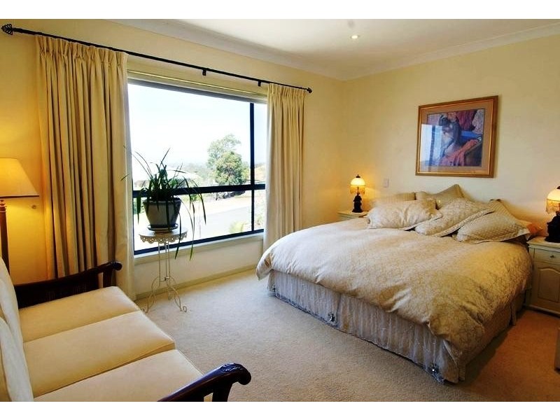 Highland Park QLD 4211