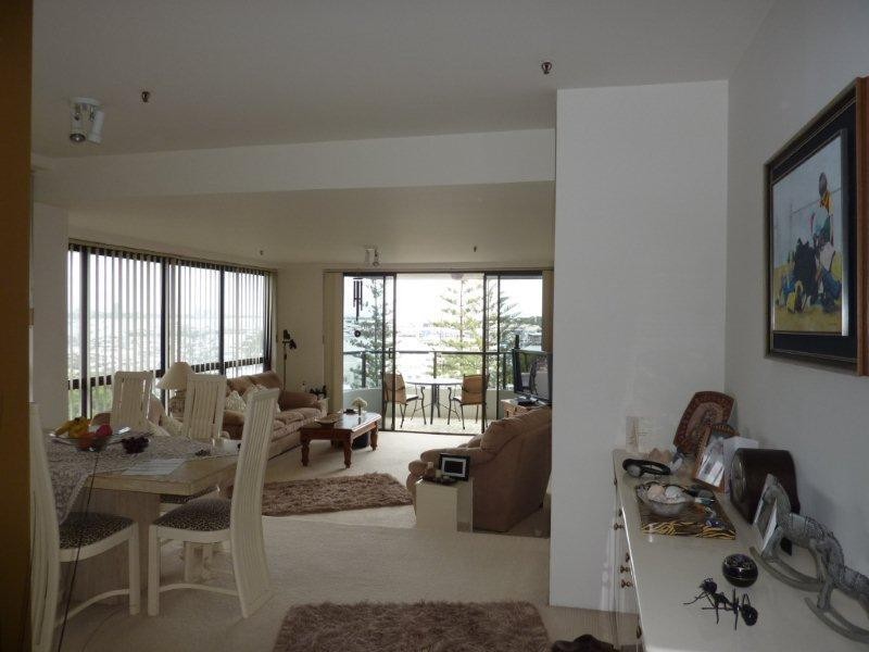 14 Macarthur Parade, Main Beach QLD 4217