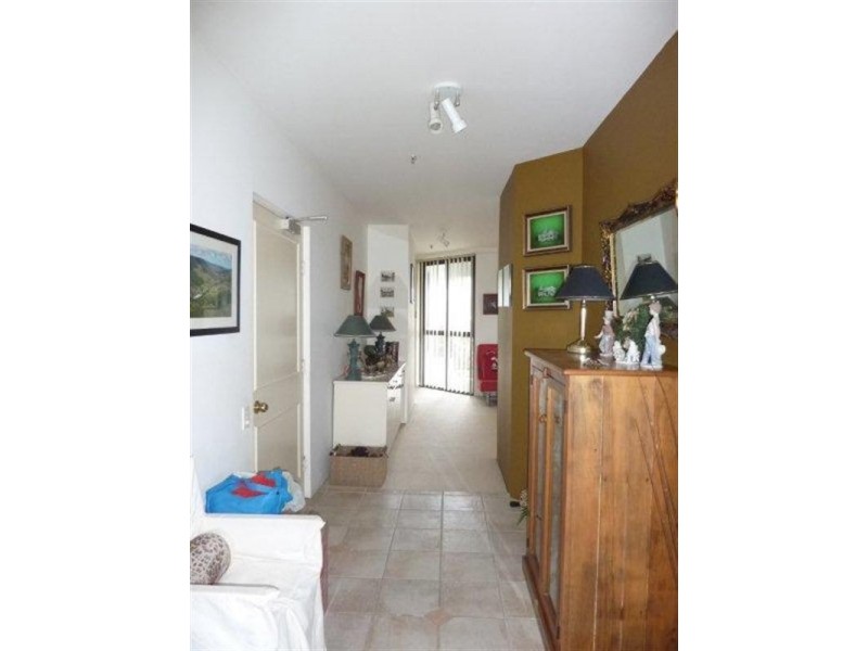 14 Macarthur Parade, Main Beach QLD 4217