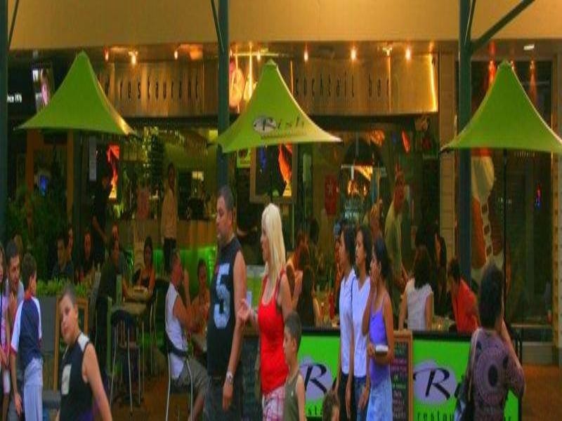 303 304 Centro Surfers Paradise, Surfers Paradise QLD 4217