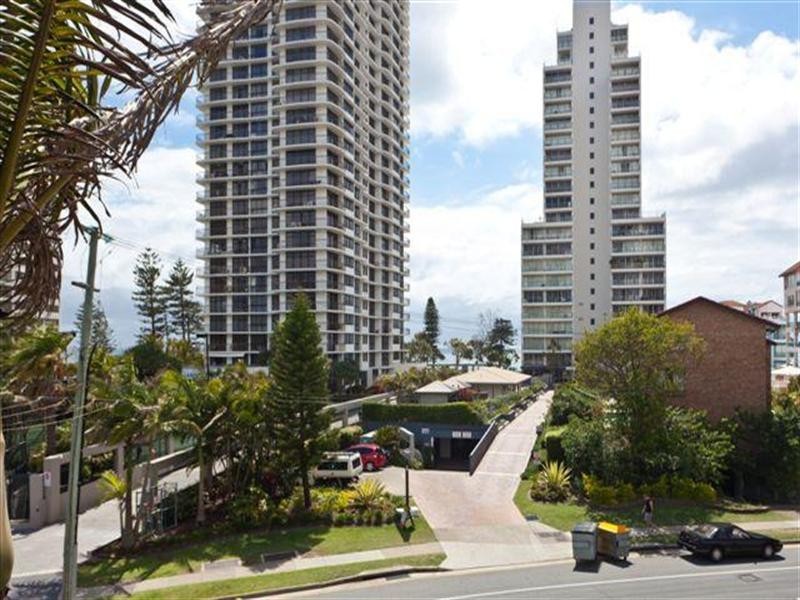 9 Old Burleigh Road, Surfers Paradise QLD 4217