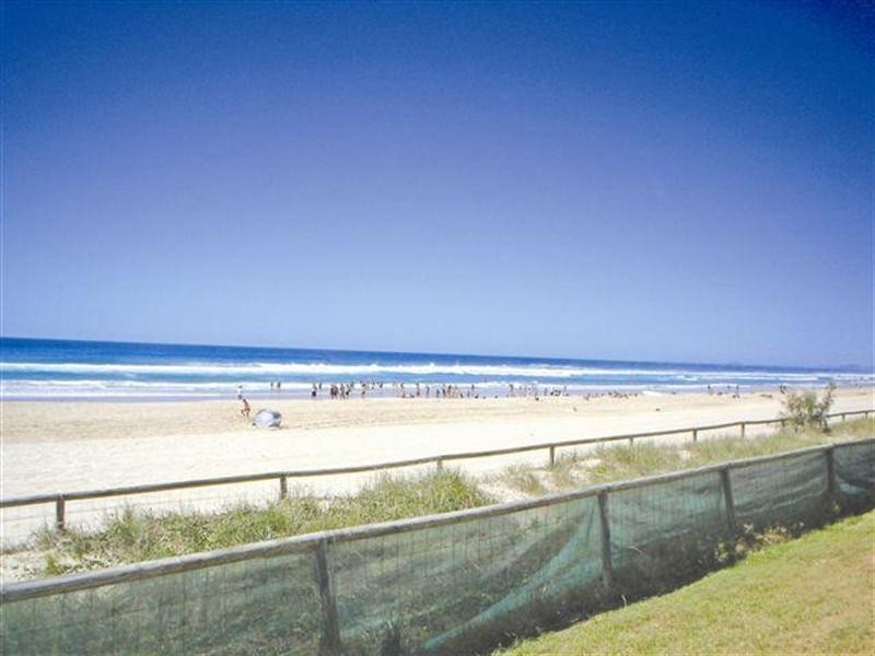 9 Old Burleigh Road, Surfers Paradise QLD 4217