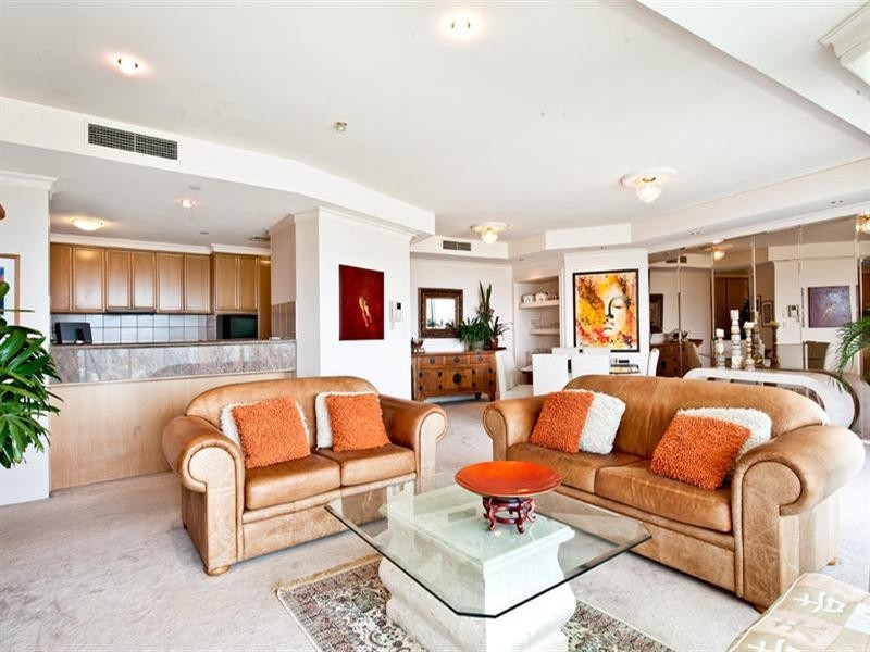 C18-2 Rivage Royale 75 Brighton Parade, Southport QLD 4215