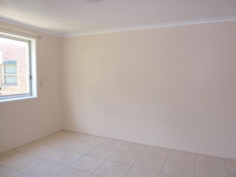 10 192 Ferny Avenue, Main Beach QLD 4217