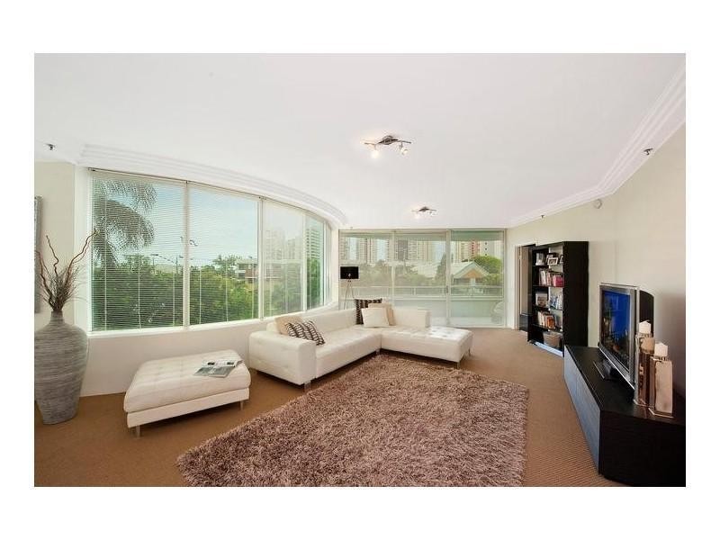 3 Tedder Avenue, Main Beach QLD 4217