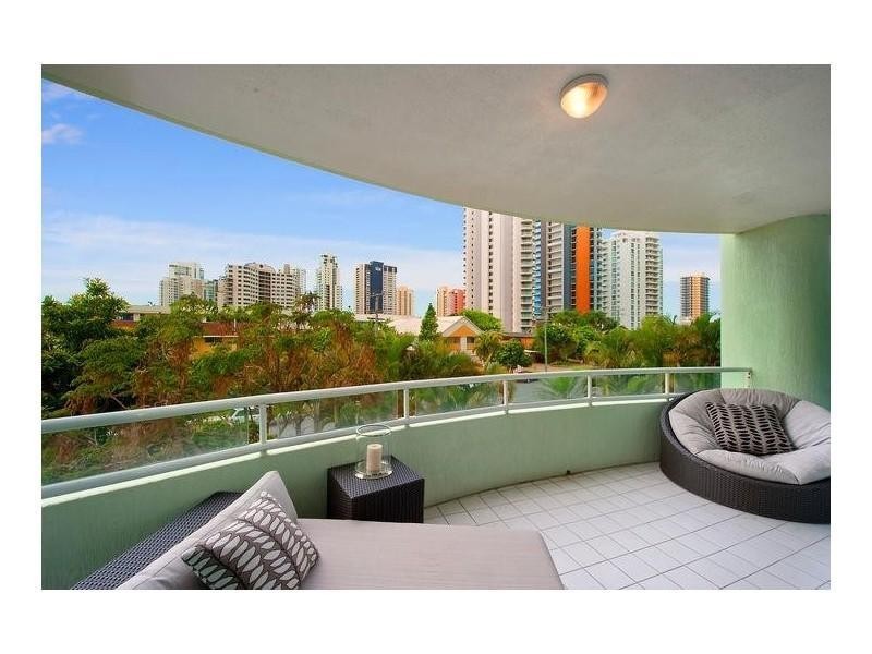 3 Tedder Avenue, Main Beach QLD 4217