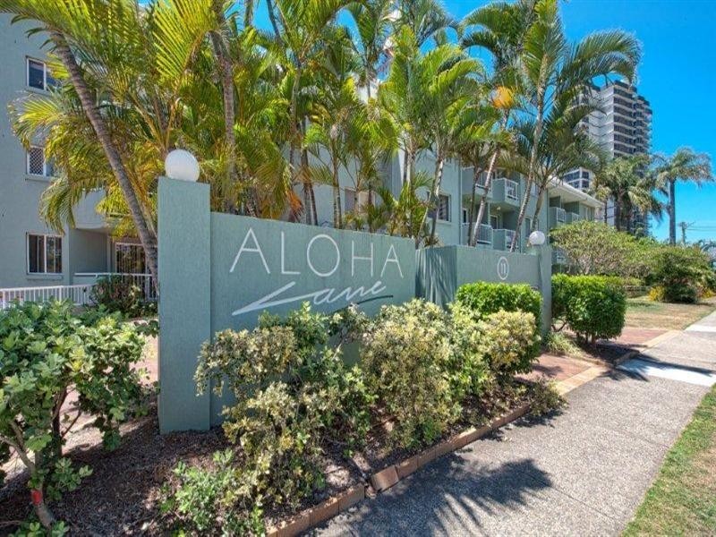 11 Breaker Street, Main Beach QLD 4217