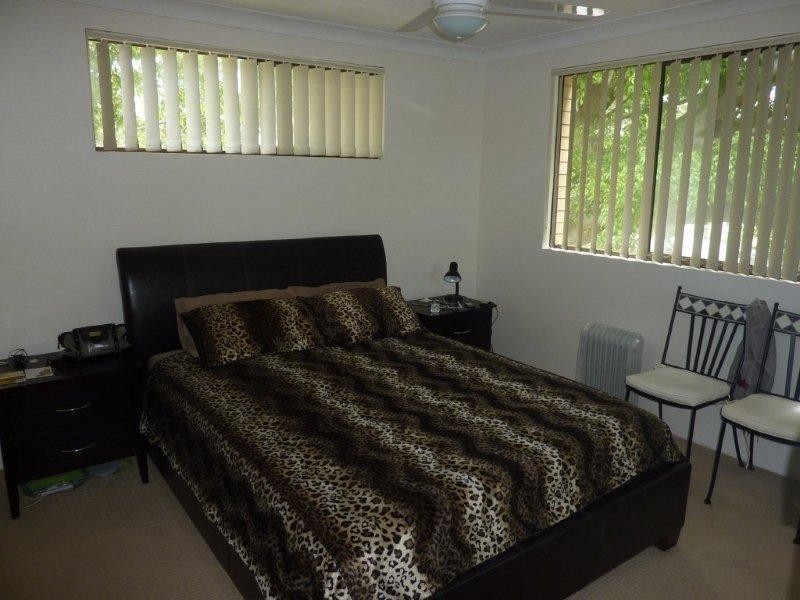 23 Heath Street, Southport QLD 4215