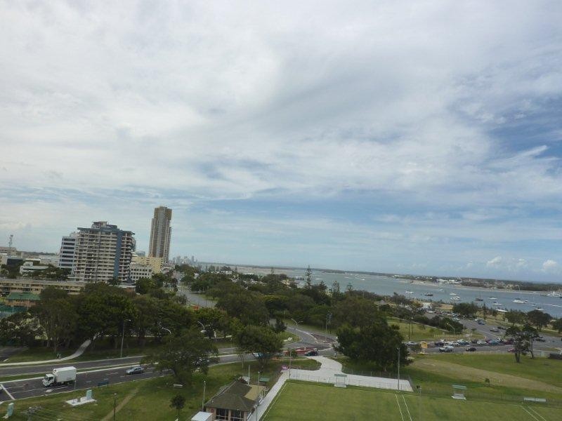 1 Como Crescent, Southport QLD 4215