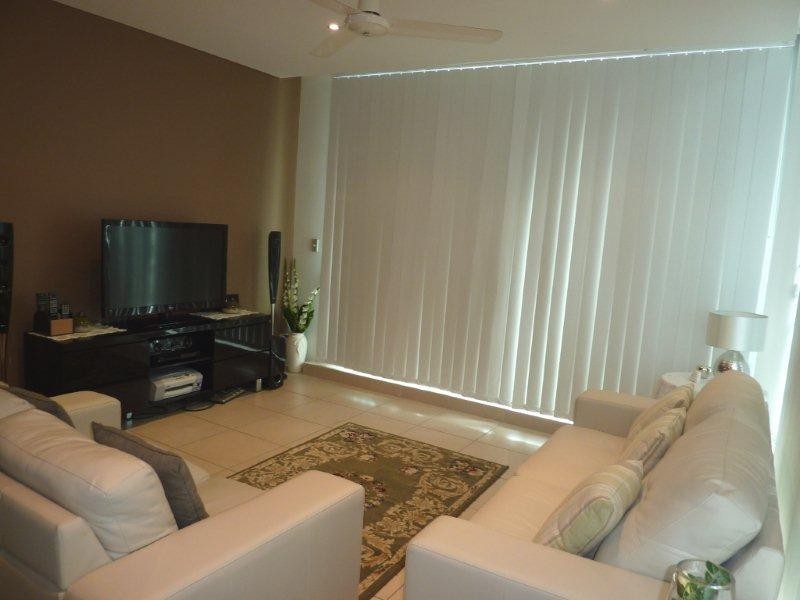 1 Como Crescent, Southport QLD 4215
