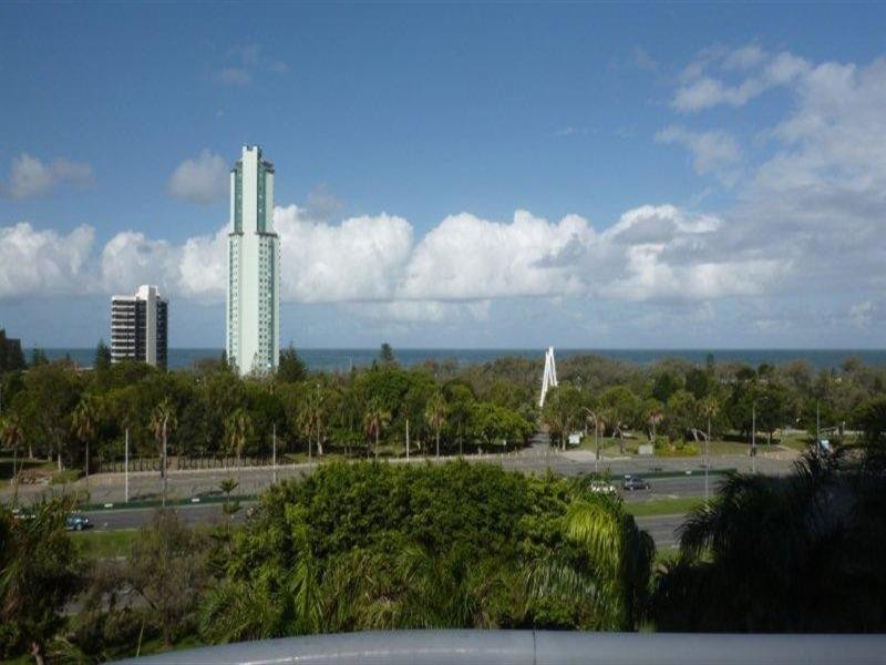 12 Commodore Drive, Surfers Paradise QLD 4217