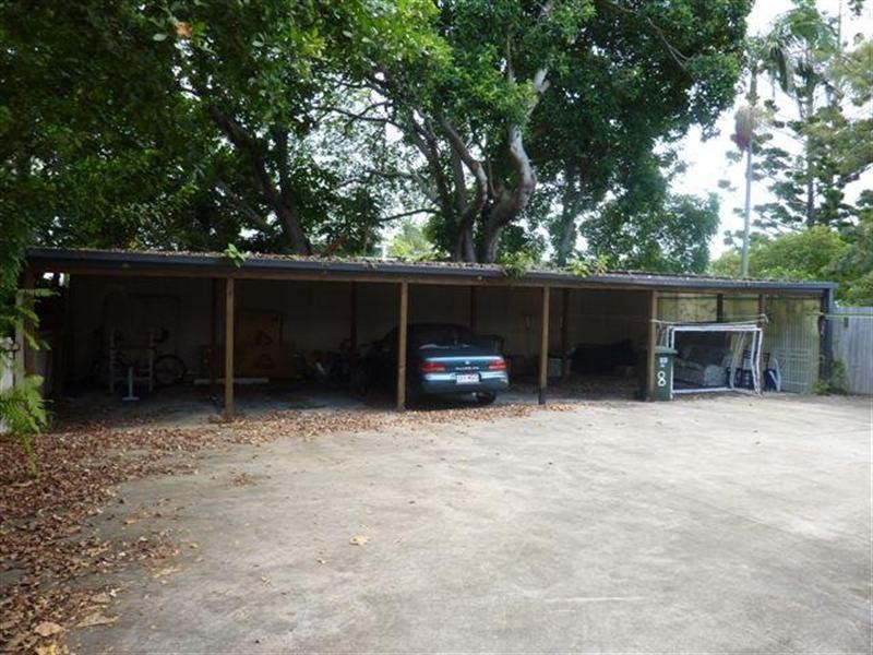 34 Armrick Avenue, Broadbeach QLD 4218