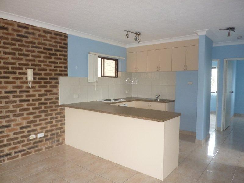 14 T.E Peters Drive, Broadbeach QLD 4218