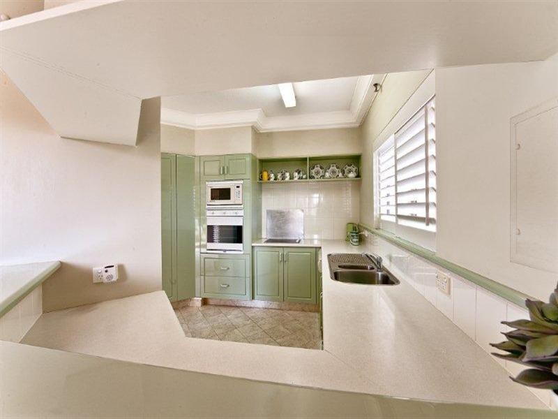 2 Admiralty Drive, Surfers Paradise QLD 4217