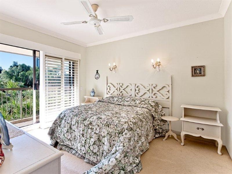 2 Admiralty Drive, Surfers Paradise QLD 4217