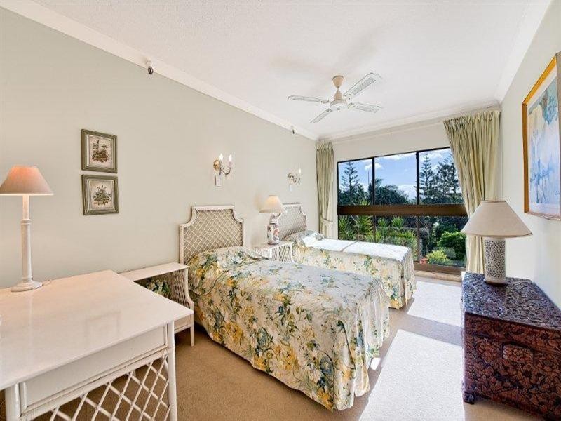 2 Admiralty Drive, Surfers Paradise QLD 4217