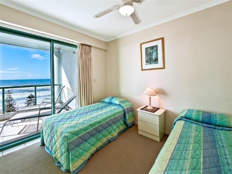 2 Fern Street, Surfers Paradise QLD 4217