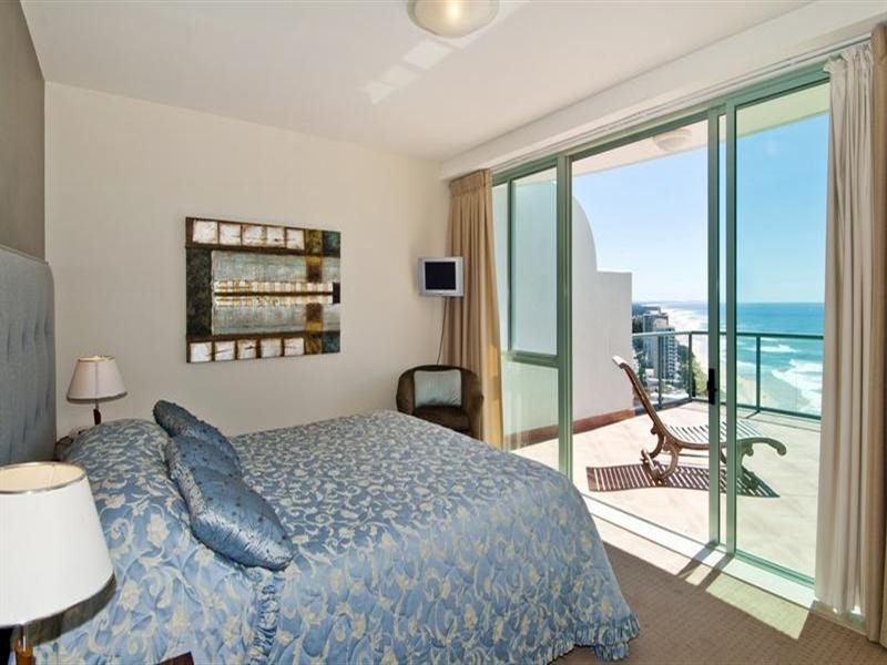 3482 Main Beach Parade, Main Beach QLD 4217