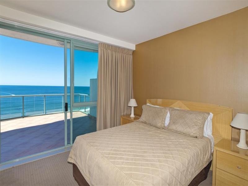 3482 Main Beach Parade, Main Beach QLD 4217