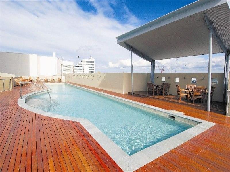 50 Marine Parade, Southport QLD 4215