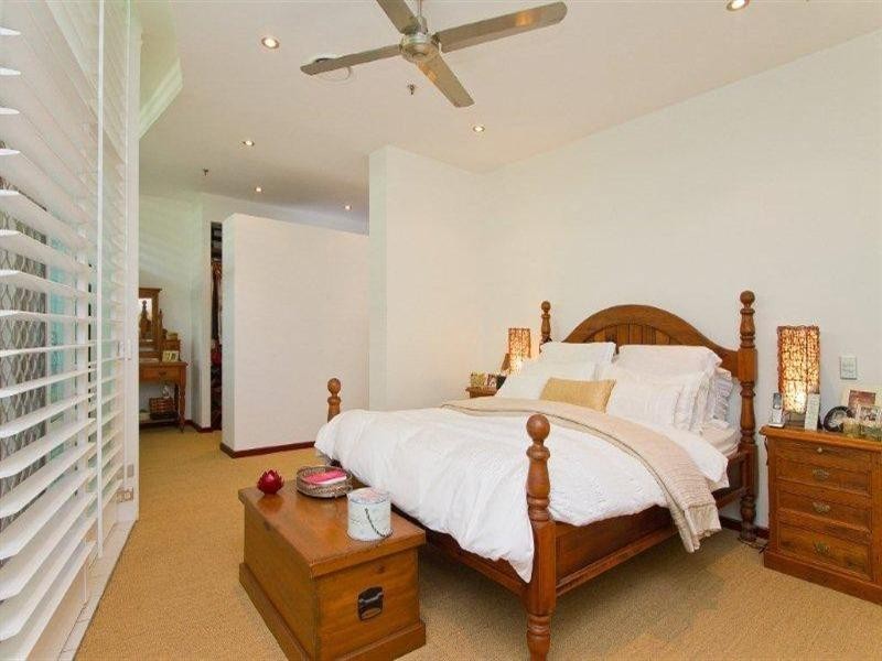 3 Tedder Avenue, Main Beach QLD 4217