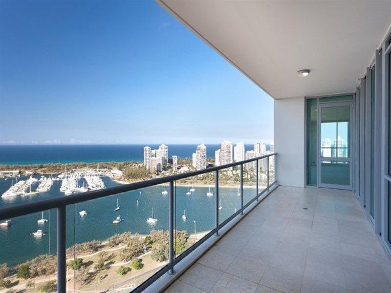 1 Como Crescent, Southport QLD 4215