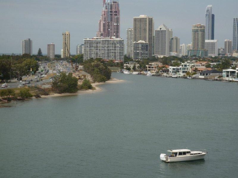 75 Brighton Parade, Southport QLD 4215