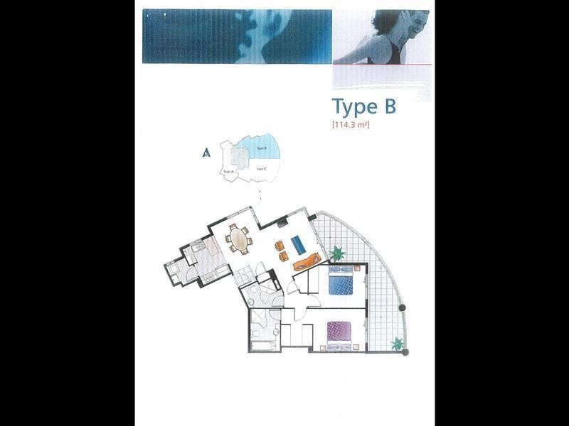 5 Woodroffe Avenue, Main Beach QLD 4217