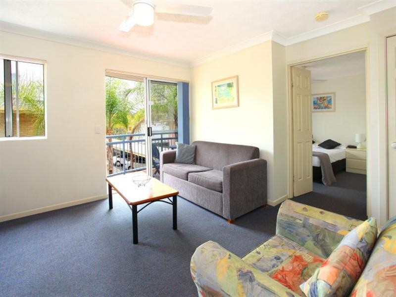 7 Monte Carlo Avenue, Surfers Paradise QLD 4217