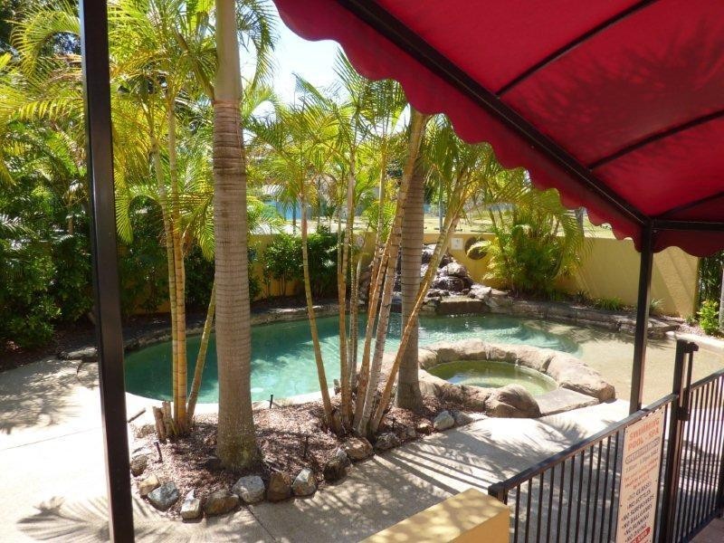 10 Bath Street, Labrador QLD 4215