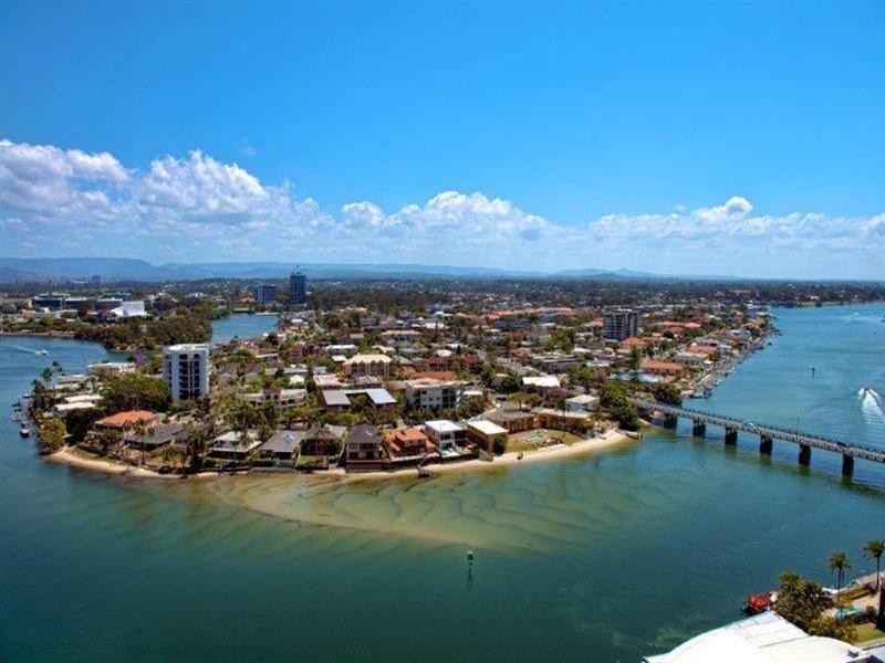 9 Ferny Avenue, Surfers Paradise QLD 4217