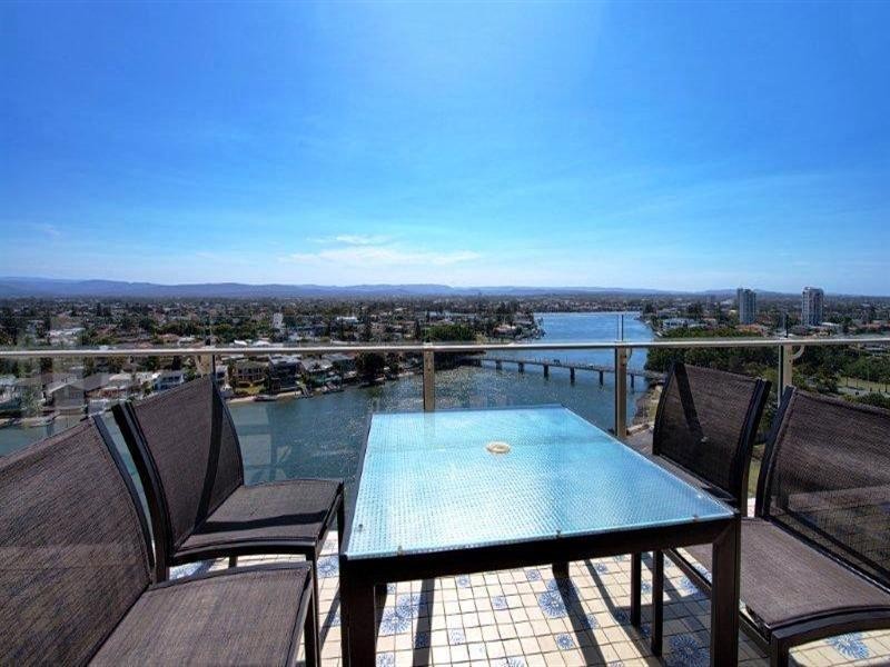 33 Thornton Street, Surfers Paradise QLD 4217