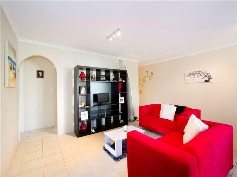 1 Cronin Avenue, Main Beach QLD 4217