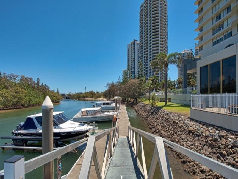 1 Serisier Avenue, Main Beach QLD 4217