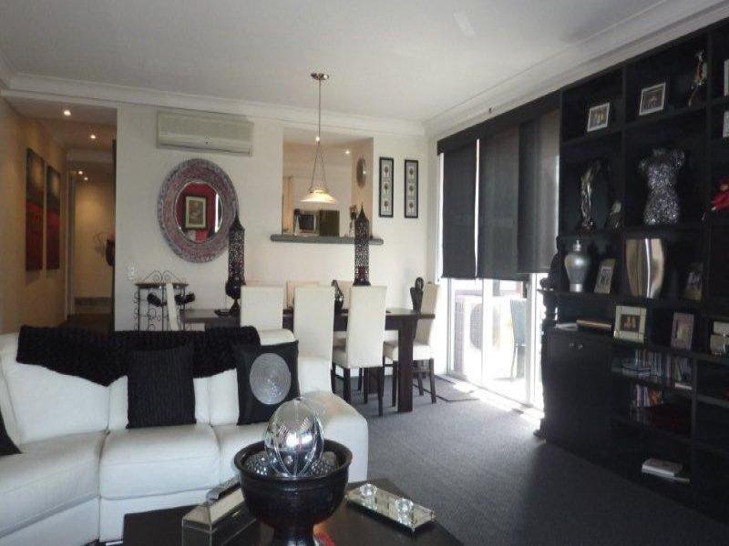 12 Commodore Drive, Surfers Paradise QLD 4217