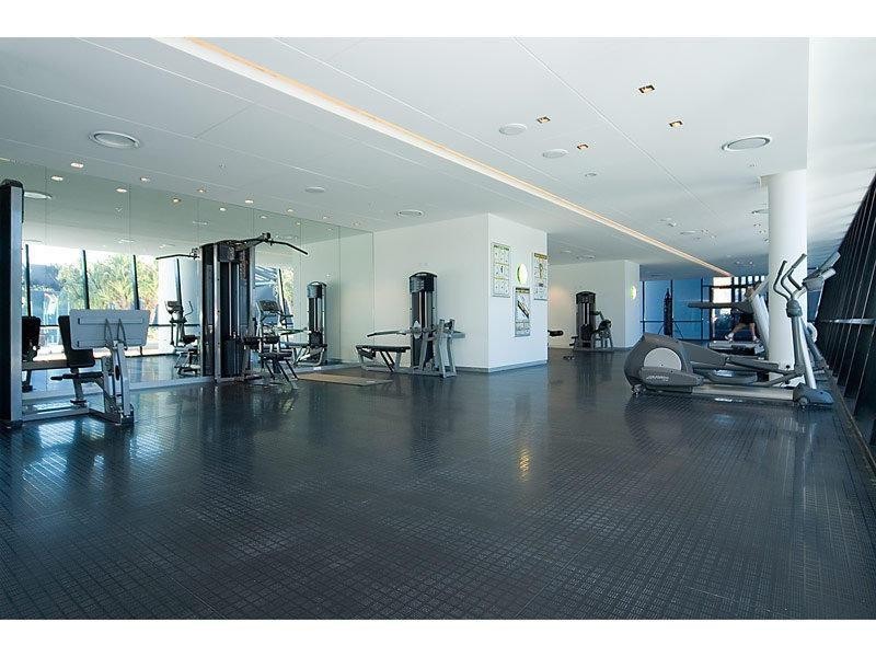 9 Ferny Avenue, Surfers Paradise QLD 4217