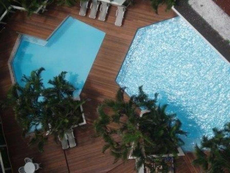 24 Breaker Street, Main Beach QLD 4217